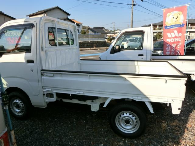 ハイゼットトラック 　ワンオーナー　ＭＴ　衝突被害軽減システム　ＥＳＣ　エアコン　パワーステアリング　運転席エアバッグ　助手席エアバッグ（14枚目）