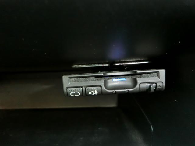 N-ONE プレミアム・Lパッケージ ドライブレコーダー ETC ナビ TV オートライト HID スマートキー アイドリングストップ ベンチシート CVT 盗難防止システム ABS ESC CD DVD再生 アルミホイール(7枚目)