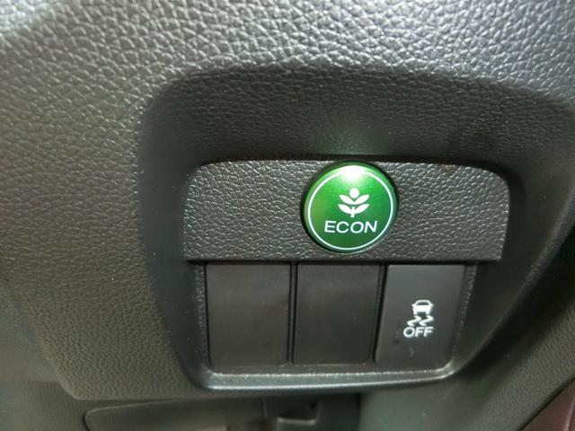 N-ONE プレミアム・Lパッケージ ドライブレコーダー ETC ナビ TV オートライト HID スマートキー アイドリングストップ ベンチシート CVT 盗難防止システム ABS ESC CD DVD再生 アルミホイール(10枚目)