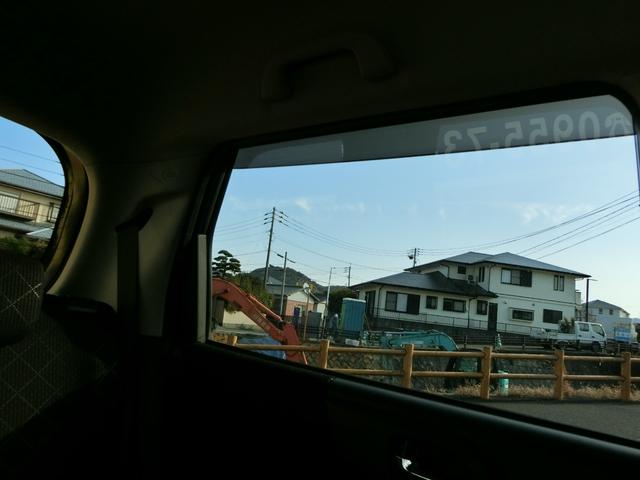 N-ONE プレミアム・Lパッケージ ドライブレコーダー ETC ナビ TV オートライト HID スマートキー アイドリングストップ ベンチシート CVT 盗難防止システム ABS ESC CD DVD再生 アルミホイール(23枚目)