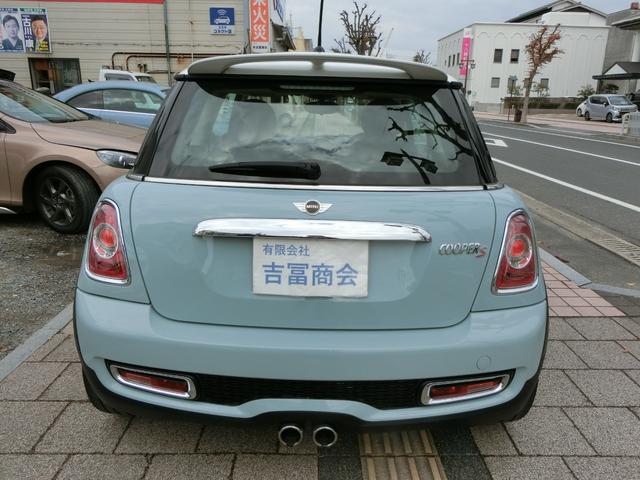 ＭＩＮＩ 　ＥＴＣ　アルミホイール　キーレスエントリー　ＨＩＤ　ＡＴ　ＡＢＳ　エアコン　パワーステアリング　パワーウィンドウ　運転席エアバッグ　助手席エアバッグ（17枚目）