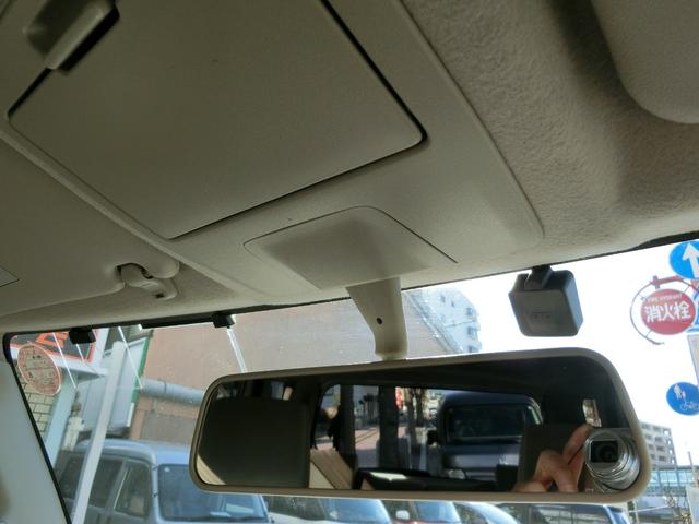 エブリイワゴン ＰＺターボスペシャル　４ＷＤ　ＥＴＣ　バックカメラ　両側電動スライドドア　ＨＩＤ　キーレスエントリー　電動格納ミラー　シートヒーター　ＡＴ　盗難防止システム　ＡＢＳ　アルミホイール　衝突安全ボディ　エアコン（29枚目）