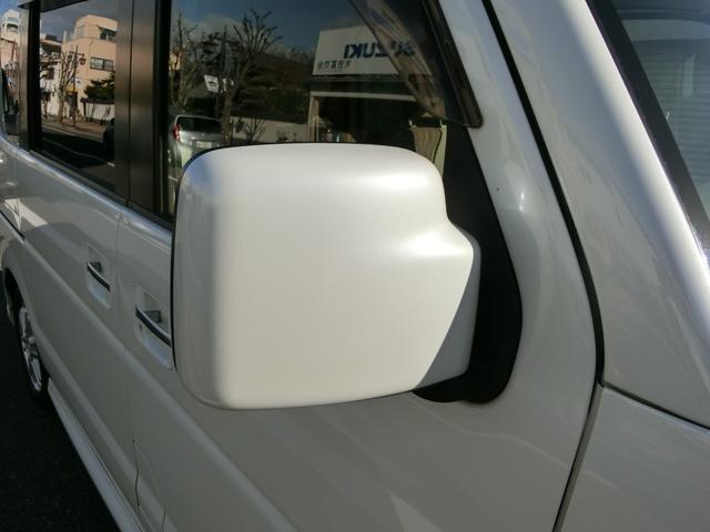 エブリイワゴン ＰＺターボスペシャル　４ＷＤ　ＥＴＣ　バックカメラ　両側電動スライドドア　ＨＩＤ　キーレスエントリー　電動格納ミラー　シートヒーター　ＡＴ　盗難防止システム　ＡＢＳ　アルミホイール　衝突安全ボディ　エアコン（32枚目）
