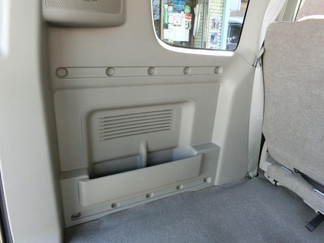 エブリイワゴン ＰＺターボスペシャル　４ＷＤ　ＥＴＣ　バックカメラ　両側電動スライドドア　ＨＩＤ　キーレスエントリー　電動格納ミラー　シートヒーター　ＡＴ　盗難防止システム　ＡＢＳ　アルミホイール　衝突安全ボディ　エアコン（52枚目）
