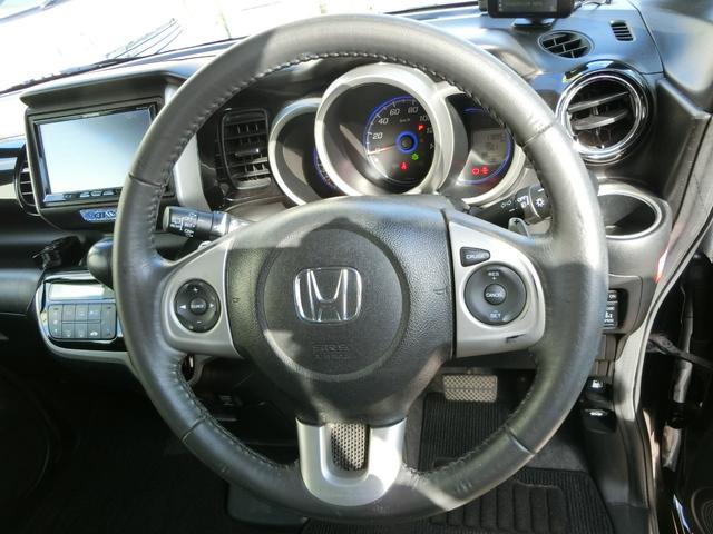 N-BOXカスタム G・ターボパッケージ ドライブレコーダー ETC バックカメラ 両側電動スライドドア ナビ オートクルーズコントロール オートライト HID スマートキー 電動格納ミラー ベンチシート 後席モニター CVT(2枚目)