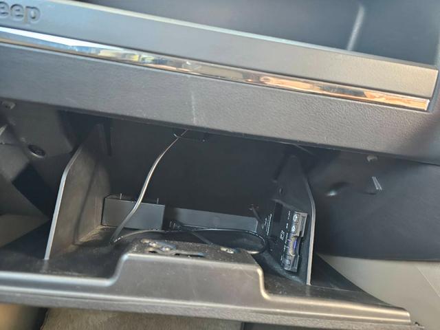 ジープ・パトリオット 　ＥＴＣ　ナビ　アルミホイール　キーレスエントリー　ＣＶＴ　ＡＢＳ　ＥＳＣ　エアコン　パワーウィンドウ（7枚目）