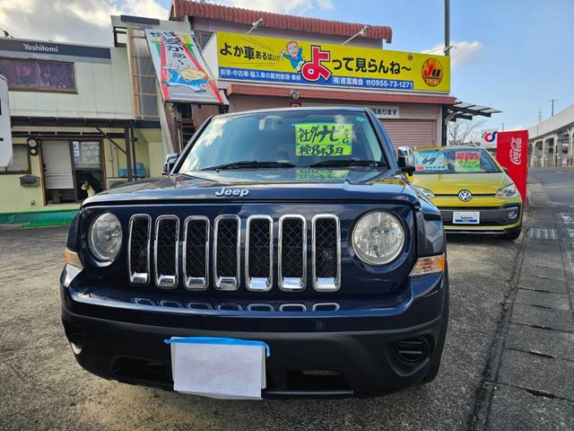 ジープ・パトリオット 　ＥＴＣ　ナビ　アルミホイール　キーレスエントリー　ＣＶＴ　ＡＢＳ　ＥＳＣ　エアコン　パワーウィンドウ（13枚目）