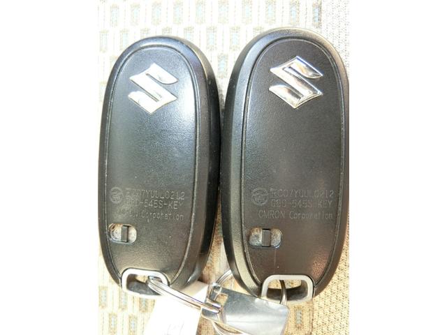 �X�}�[�g�L�[�V�X�e�����v�b�V���G���W���X�^�[�g�V�X�e���A�G���W���n���E��~�������^�b�`�ōs���A�L�[�̃��b�N�܂Ńh�A�m�u�ɐG��鎖�Ń����^�b�`����ōs�����Ƃ��o���܂���