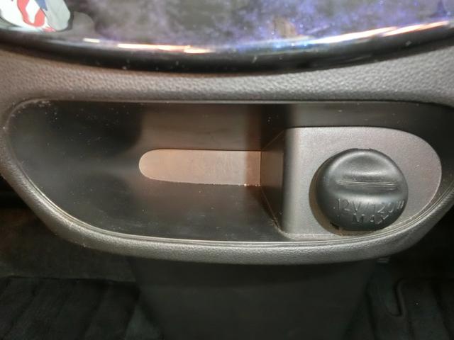 タント カスタムＲＳ　トップエディションＶＳ　ＳＡＩＩＩ　ＥＴＣ　全周囲カメラ　両側電動スライドドア　ナビ　クリアランスソナー　衝突被害軽減システム　オートマチックハイビーム　オートライト　ＬＥＤヘッドランプ　スマートキー　アイドリングストップ（30枚目）