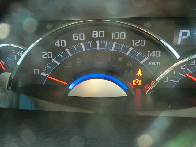 タント カスタムＲＳ　トップエディションＶＳ　ＳＡＩＩＩ　ＥＴＣ　全周囲カメラ　両側電動スライドドア　ナビ　クリアランスソナー　衝突被害軽減システム　オートマチックハイビーム　オートライト　ＬＥＤヘッドランプ　スマートキー　アイドリングストップ（32枚目）