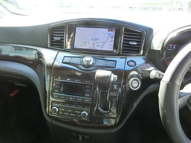 �C���ɍ��킹�Ē����I�ɑ��삷�邱�ƂŁA�ԓ������ł����K�ɕۂĂ܂��B