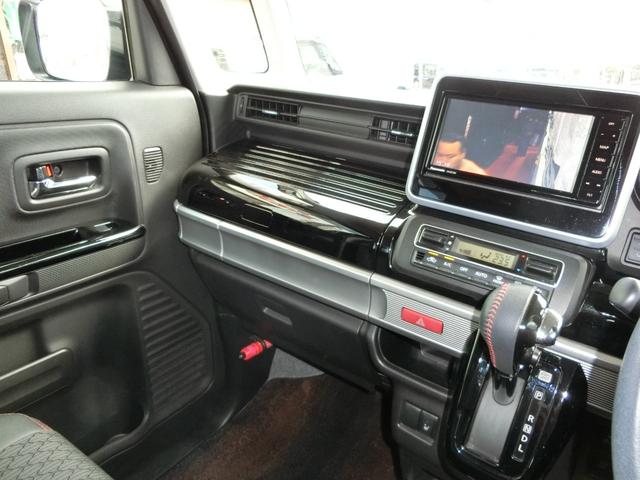 スペーシアカスタム ハイブリッドＸＳ　ＥＴＣ　全周囲カメラ　両側電動スライドドア　ナビ　ＴＶ　クリアランスソナー　衝突被害軽減システム　オートライト　ＬＥＤヘッドランプ　スマートキー　アイドリングストップ　電動格納ミラー　シートヒーター（3枚目）