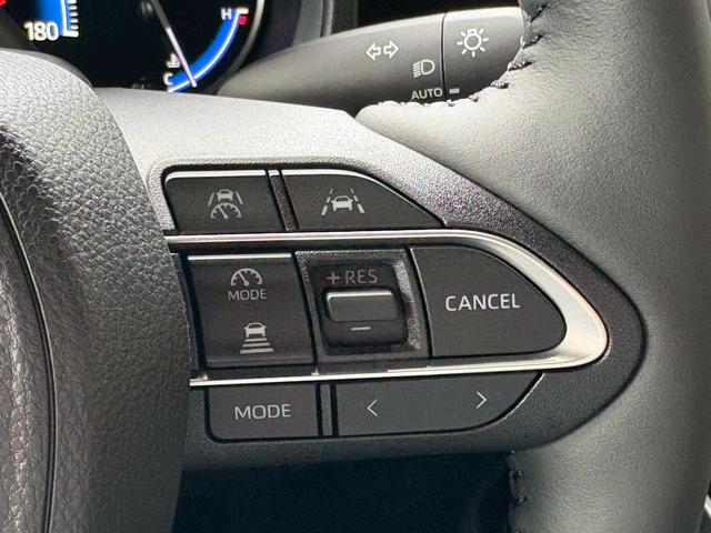 ヴォクシー ハイブリッドS-Z カイテキリベンパッケージ 登録済み未使用車 セーフティセンス LEDライト ターンランプ アドバンスドパーク ユニバーサルステップ 13.2型後席ディスプレイ デジタルインナーミラー 17インチAW(27枚目)