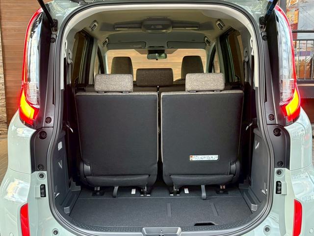 シエンタ ハイブリッドZ コンフォートパッケージ 登録済み未使用車(14枚目)