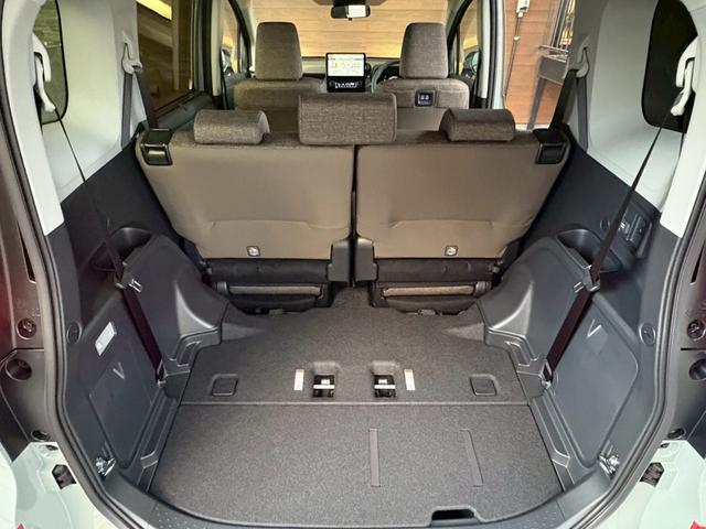 シエンタ ハイブリッドZ コンフォートパッケージ 登録済み未使用車(17枚目)