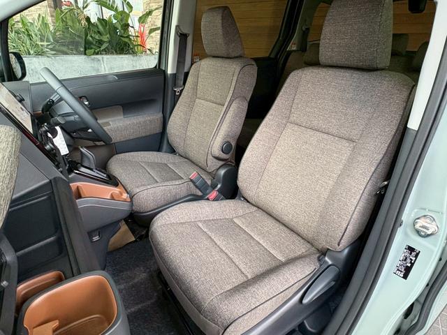 シエンタ ハイブリッドZ コンフォートパッケージ 登録済み未使用車(19枚目)