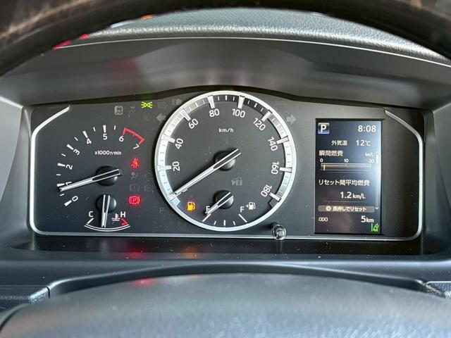 ハイエースバン スーパーＧＬ　ダークプライムＩＩ　新車未登録　８型　ダークプライムＩＩ　ナビＴＶ　全方位カメラ　トヨタセーフティセンス　両側電動スライドドア　黒木目コンビステアリング　ＪＡＯＳ前後スキッドバー　ナイトロパワー艶消黒１６ＡＷ（23枚目）