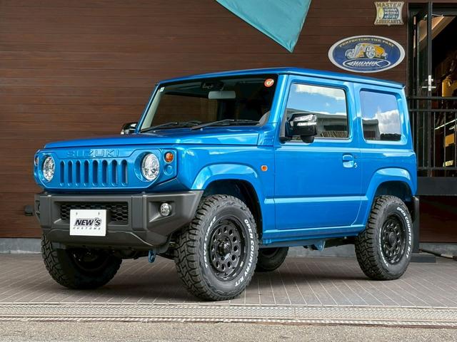 ジムニー ＸＣ　５ＭＴ　届出済未使用車　ボディ同色ＫＬＣフェイスグリルＳＪ　ニトロパワーマットブラック１６ＡＷ　バックカメラ　アルパインディスプレイオーディオ（2枚目）