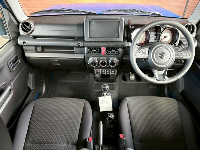 ジムニー ＸＣ　５ＭＴ　届出済未使用車　ボディ同色ＫＬＣフェイスグリルＳＪ　ニトロパワーマットブラック１６ＡＷ　バックカメラ　アルパインディスプレイオーディオ（25枚目）