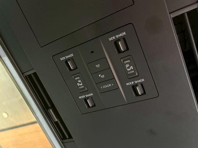 アルファードハイブリッド Ｚ　ワンオーナー　純正ナビＴＶ全方位カメラ　後席モニター　デジタルインナーミラー　左右独立ムーンルーフ　　ヴェルファイアハイブリッドＺプレミア用１９インチＡＷ　スペアタイヤ　アンビエントライト（77枚目）