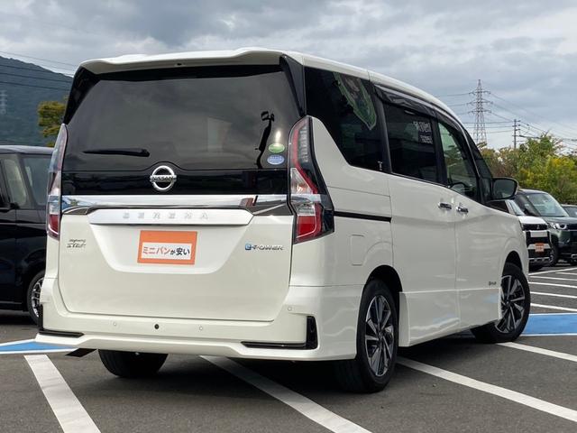 セレナ ｅ－パワー　ハイウェイスターＶ　ＧＡＷ　地デジナビ　全周囲カメラ　衝突軽減　ＬＥＤヘッドライト　クルコン　デジタルインナーミラー　電動格納ミラー　レザーシート　Ｂｌｕｅｔｏｏｔｈ　純正１６インチアルミ（6枚目）
