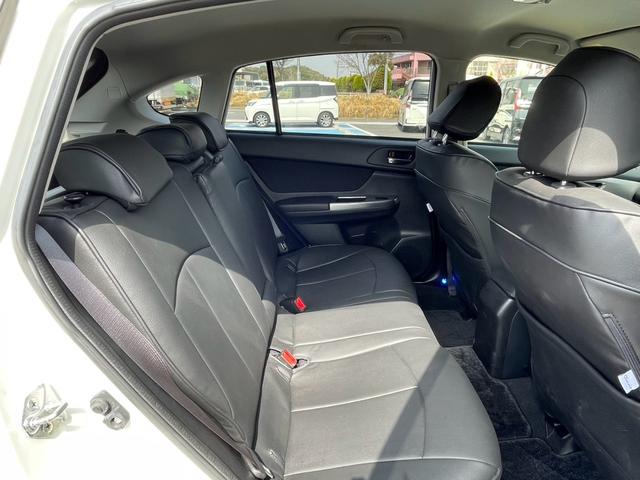 ＸＶ ２．０ｉ－Ｌ　アイサイト　ユーザー買取車　スマートキー　メモリーナビ　フルセグＴＶ　バックカメラ　スバルアイサイト　ＥＴＣ車載器レザー調シートカバー（28枚目）