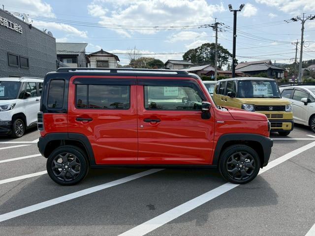 ハスラー タフワイルドターボ　１オ－ナ－全周囲カメラメ－カ－ワイドナビ禁煙　クロスオーバー　１オ－ナ－車禁煙スマートキー　アダプティブクルーズコントロール　レーンアシスト　クリアランスソナー　衝突被害軽減　オートマチックハイビーム（20枚目）