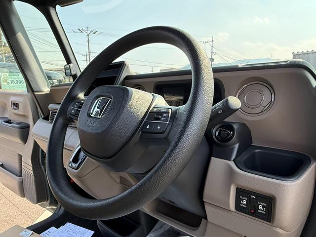 Ｎ－ＢＯＸジョイ ベースグレード　１オーナー車　シートヒーター　アイドリングストップ　プッシュスタート　スマートキー２本　両側スライドドア　クリアランスソナー　バックカメラ　オートハイビーム　電動格納ミラー　禁煙車　点検記録簿（42枚目）