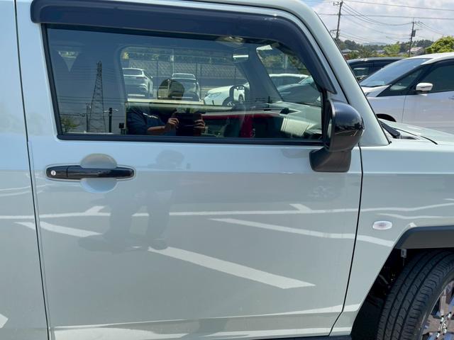 タフト Ｇ　ダーククロムベンチャー　Ｇクロムベンチャー　ｅｃｏＩＤＬＥ非装着車　１オ－ナ－　車禁煙　ＬＥＤライト　バックカメラ　オートマチックハイビーム　スマートキー　プッシュスタート　シートヒーター　サンルーフ（19枚目）