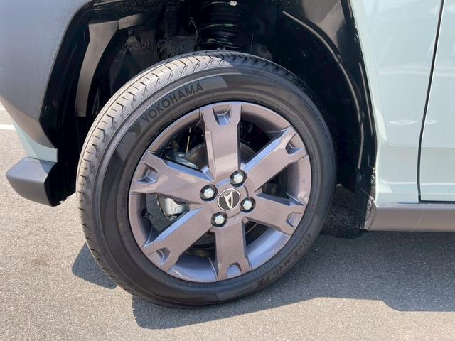 タフト Ｇ　ダーククロムベンチャー　Ｇクロムベンチャー　ｅｃｏＩＤＬＥ非装着車　１オ－ナ－　車禁煙　ＬＥＤライト　バックカメラ　オートマチックハイビーム　スマートキー　プッシュスタート　シートヒーター　サンルーフ（32枚目）