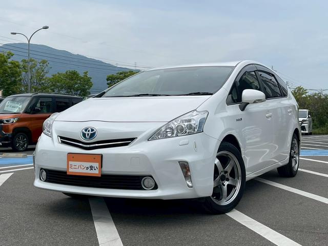 プリウスアルファ Ｇ　純正ナビ　フルセグＴＶ　スマ－トキ－　定期点検記録簿　禁煙車　ＬＥＤヘッドランプ　ステアリングリモコン　本革巻ステアリング　社外アルミ１７インチ　オートライト　オートマチックハイビーム　盗難防止（12枚目）