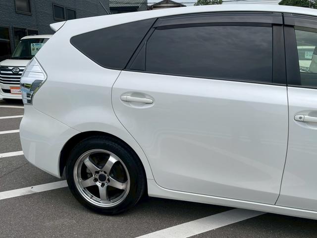 プリウスアルファ Ｇ　純正ナビ　フルセグＴＶ　スマ－トキ－　定期点検記録簿　禁煙車　ＬＥＤヘッドランプ　ステアリングリモコン　本革巻ステアリング　社外アルミ１７インチ　オートライト　オートマチックハイビーム　盗難防止（31枚目）