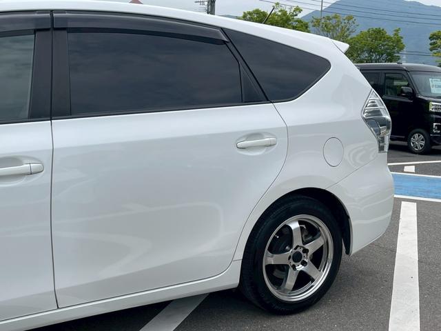 プリウスアルファ Ｇ　純正ナビ　フルセグＴＶ　スマ－トキ－　定期点検記録簿　禁煙車　ＬＥＤヘッドランプ　ステアリングリモコン　本革巻ステアリング　社外アルミ１７インチ　オートライト　オートマチックハイビーム　盗難防止（39枚目）