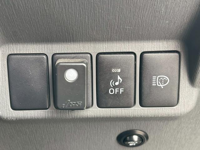 プリウスアルファ Ｇ　純正ナビ　フルセグＴＶ　スマ－トキ－　定期点検記録簿　禁煙車　ＬＥＤヘッドランプ　ステアリングリモコン　本革巻ステアリング　社外アルミ１７インチ　オートライト　オートマチックハイビーム　盗難防止（62枚目）