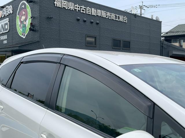 プリウスアルファ Ｇ　純正ナビ　フルセグＴＶ　スマ－トキ－　定期点検記録簿　禁煙車　ＬＥＤヘッドランプ　ステアリングリモコン　本革巻ステアリング　社外アルミ１７インチ　オートライト　オートマチックハイビーム　盗難防止（63枚目）