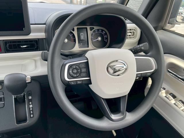 ムーヴキャンバス ストライプスＧ　スマートアシスト　禁煙車両　オートクルーズコントロール　電動パーキングブレーキ　ＬＥＤヘッドランプ　両側電動オートスライドドア　ホッとカップホルダー　シートヒーター　衝突軽減ブレーキ　スマートキー（5枚目）