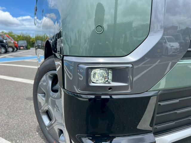 デリカミニ Ｇ　１オーナー　パワースライドドア　禁煙車　ＬＥＤヘッドランプ　シートヒーター　オートマチックハイビーム　フォグランプ　バックカメラ　デジタルルームミラー　本革巻ステアリング　ハーフレザーシート（22枚目）