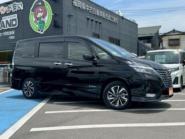 セレナ ｅ－パワー　ハイウェイスターＶ　禁煙車　全周囲カメラ　両側パワースライド　チップアップシート　レーダークルーズコントロール　ＥＴＣ　後席モニター　１６インチ純正アルミホイール　前後ドラレコ　ＬＥＤヘッドライト　オートハイビーム（7枚目）