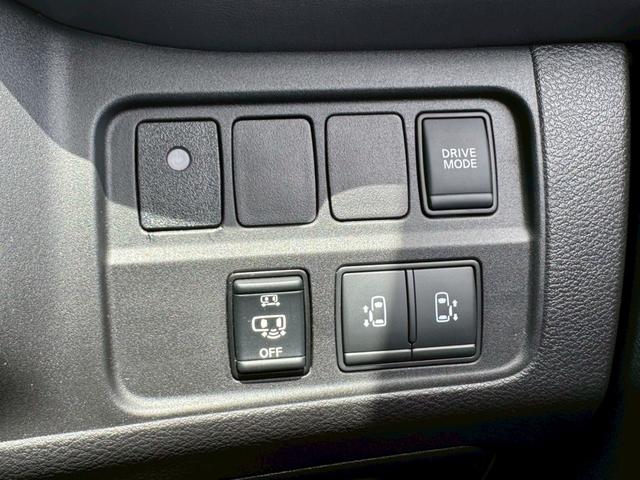 セレナ ｅ－パワー　ハイウェイスターＶ　禁煙車　全周囲カメラ　両側パワースライド　チップアップシート　レーダークルーズコントロール　ＥＴＣ　後席モニター　１６インチ純正アルミホイール　前後ドラレコ　ＬＥＤヘッドライト　オートハイビーム（46枚目）