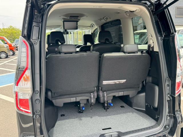 セレナ ｅ－パワー　ハイウェイスターＶ　禁煙車　全周囲カメラ　両側パワースライド　チップアップシート　レーダークルーズコントロール　ＥＴＣ　後席モニター　１６インチ純正アルミホイール　前後ドラレコ　ＬＥＤヘッドライト　オートハイビーム（67枚目）