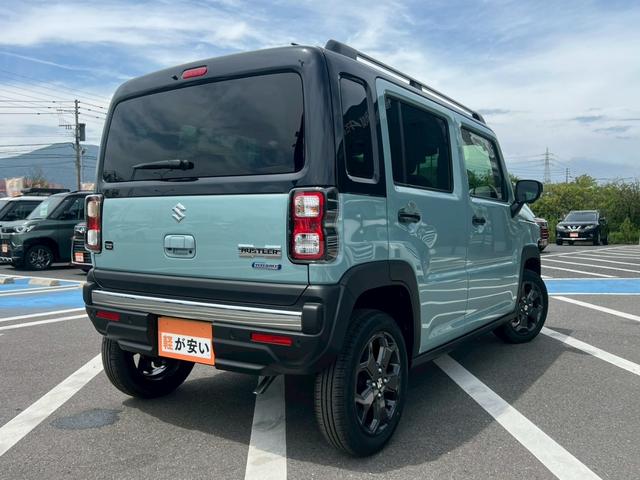ハスラー 　全周囲カメラ　禁煙車　スマートキー　レーダークルーズコントロール　レーンアシスト　クリアランスソナー　衝突被害軽減システム　オートマチックハイビーム　シートヒーター　アイドリングストップ（4枚目）
