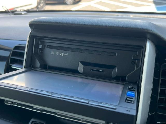 Ｎ－ＢＯＸカスタム Ｇ・ターボＬパッケージ　ハーフレザーシート　両側パワースライドドア　革巻きステアリング　バックカメラ　オートライト　メーカーＯＰナビ　フルフラットシート　前後ドラレコ　ＥＴＣ　ドアバイザー　純正１５インチアルミホイール（30枚目）