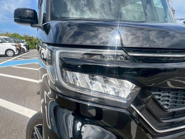 Ｎ－ＢＯＸカスタム Ｇ・Ｌホンダセンシング　両側電動スライドドア　シートヒーター　ＬＥＤヘッドランプ　電動格納ミラー　クルーズコントロール　ＡＢＳ　ＥＴＣ　スマートキー　ＵＳＢ入力端子　オートライト　バックカメラ　アイドリングストップ（11枚目）