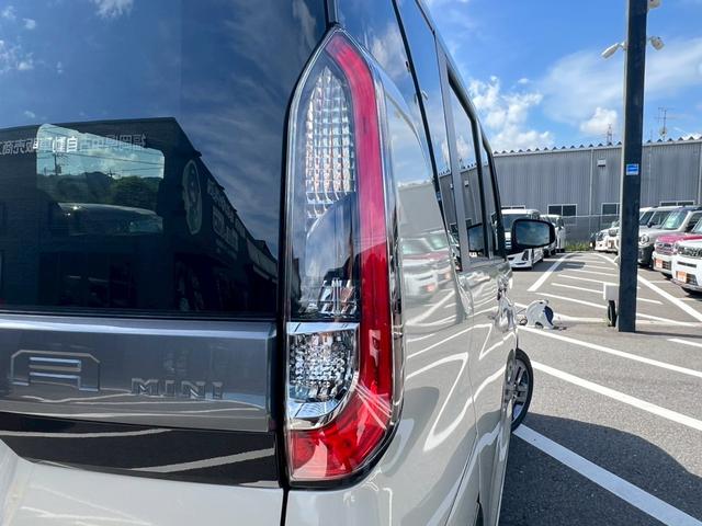 デリカミニ Ｇ　プレミアム　リミテッドエディション　１オーナー　パワースライドドア　禁煙車　ＬＥＤヘッドランプ　シートヒーター　オートマチックハイビーム　フォグランプ　バックカメラ　リアビュー付モニター　本革巻ステアリング　ハーフレザーシート（53枚目）