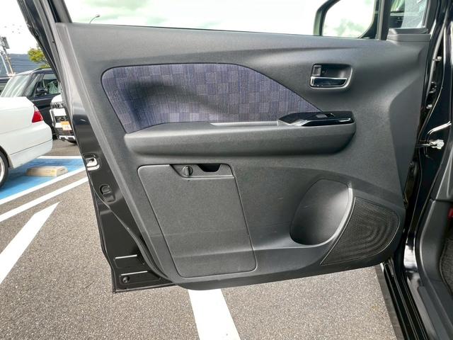デイズ ハイウェイスター　Ｇターボプロパイロットエディション　アラウンドビューモニター　全周囲カメラ　ドライブレコーダー　電動格納ミラー　オートライト　障害物センサー　メモリーナビ　ＬＥＤヘッドランプ　純正アルミホイール　定期点検記録簿　スマートキー（14枚目）