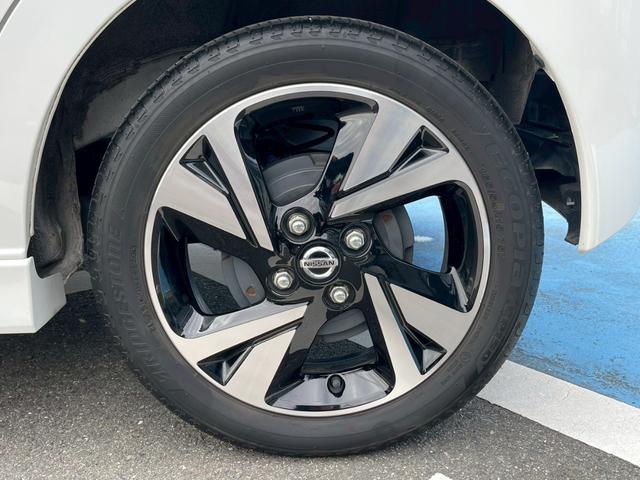 デイズ ハイウェイスター　Ｇターボプロパイロットエディション　禁煙車　定期点検記録簿　全周囲カメラ　アルミホイール　電動格納ミラー　フロントフォグランプ　ＬＥＤヘッドランプ　アダプティブクルーズコントロール　スマートキー　オートライト　盗難防止装置（41枚目）