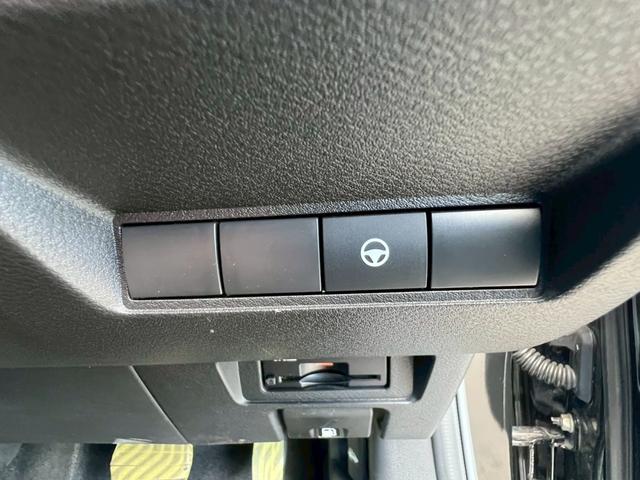オーラ ニスモ　全周囲カメラ　禁煙車　ドラレコ　レーダークルーズコントロール　ＬＥＤヘッドランプ　フロントフォグランプ　デジタルルームミラー　電動パーキングブレーキ　オートライト　ＥＴＣ　ブラインドスポットモニター（36枚目）