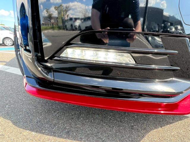 オーラ ニスモ　全周囲カメラ　禁煙車　ドラレコ　レーダークルーズコントロール　ＬＥＤヘッドランプ　フロントフォグランプ　デジタルルームミラー　電動パーキングブレーキ　オートライト　ＥＴＣ　ブラインドスポットモニター（77枚目）