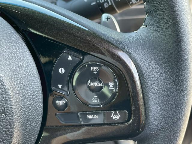 N-BOXカスタム G・Lターボホンダセンシング 禁煙車 両側電動スライドドア ETC フルセグナビ 障害物センサー レーダークルーズコントロール バックカメラ シートヒーター スマートキー 純正アルミ ベンチシート チップアップシート(13枚目)