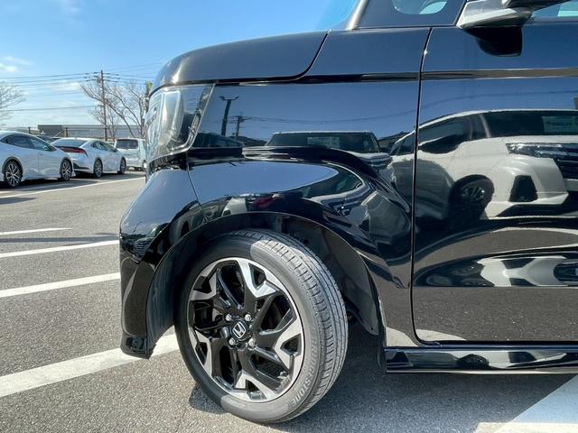 N-BOXカスタム G・Lターボホンダセンシング 禁煙車 両側電動スライドドア ETC フルセグナビ 障害物センサー レーダークルーズコントロール バックカメラ シートヒーター スマートキー 純正アルミ ベンチシート チップアップシート(44枚目)